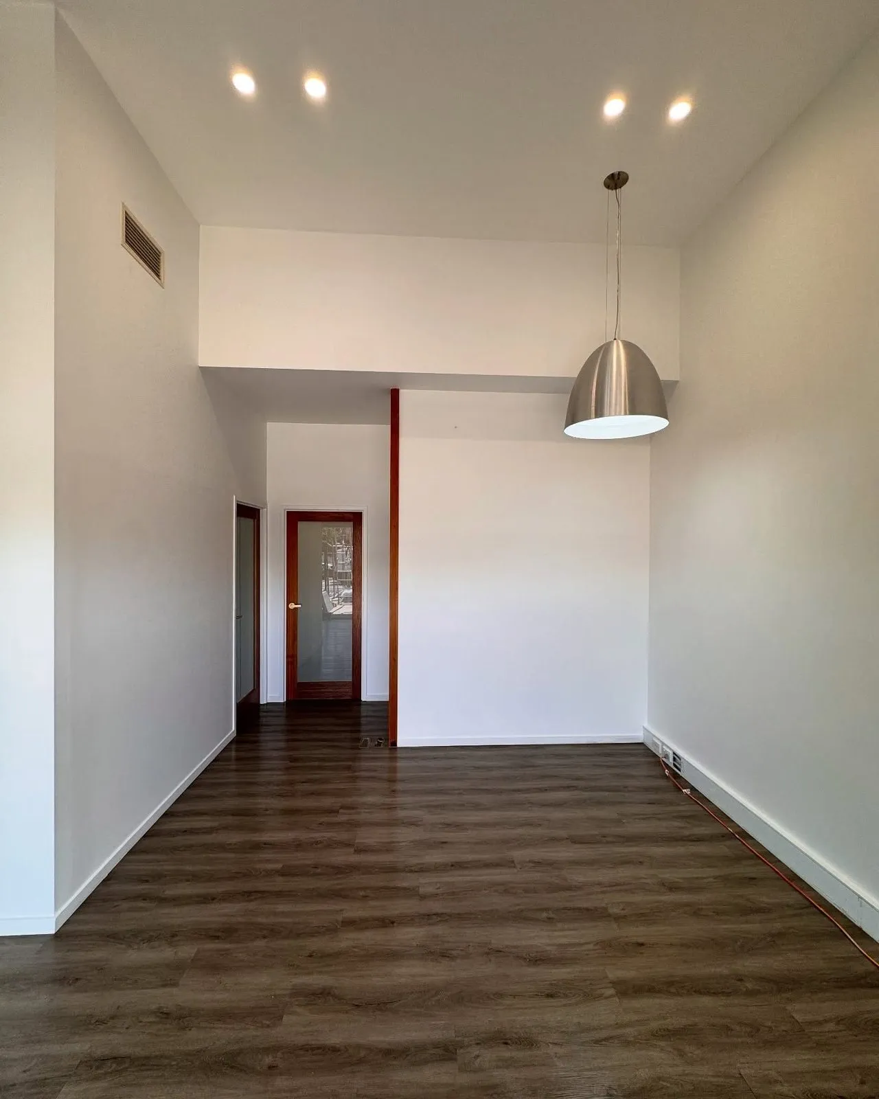 Beauty salon repaint, photo 1