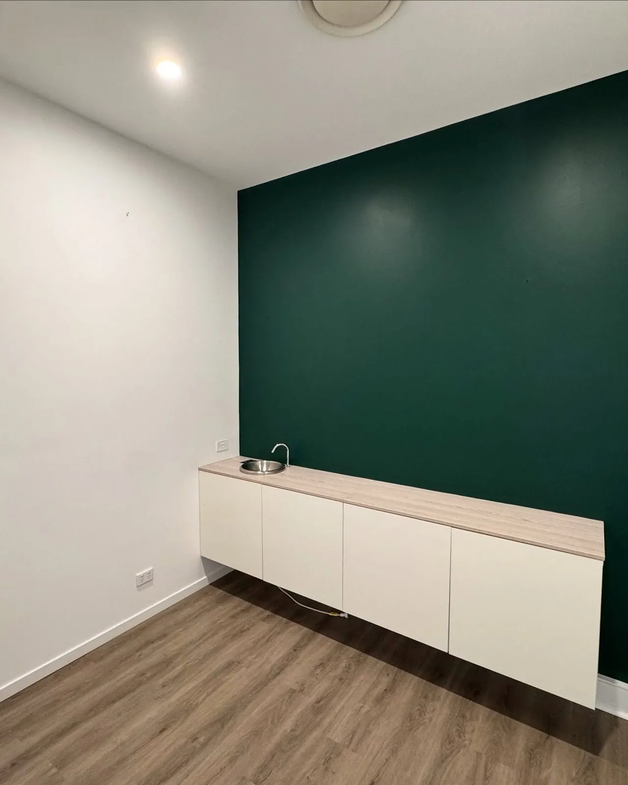 Beauty salon repaint, photo 4