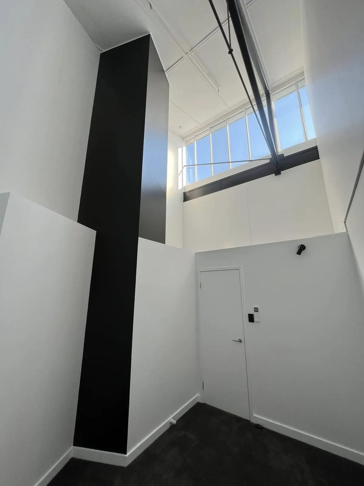 Heritage warehouse apartment with 6m ceilings, photo 4