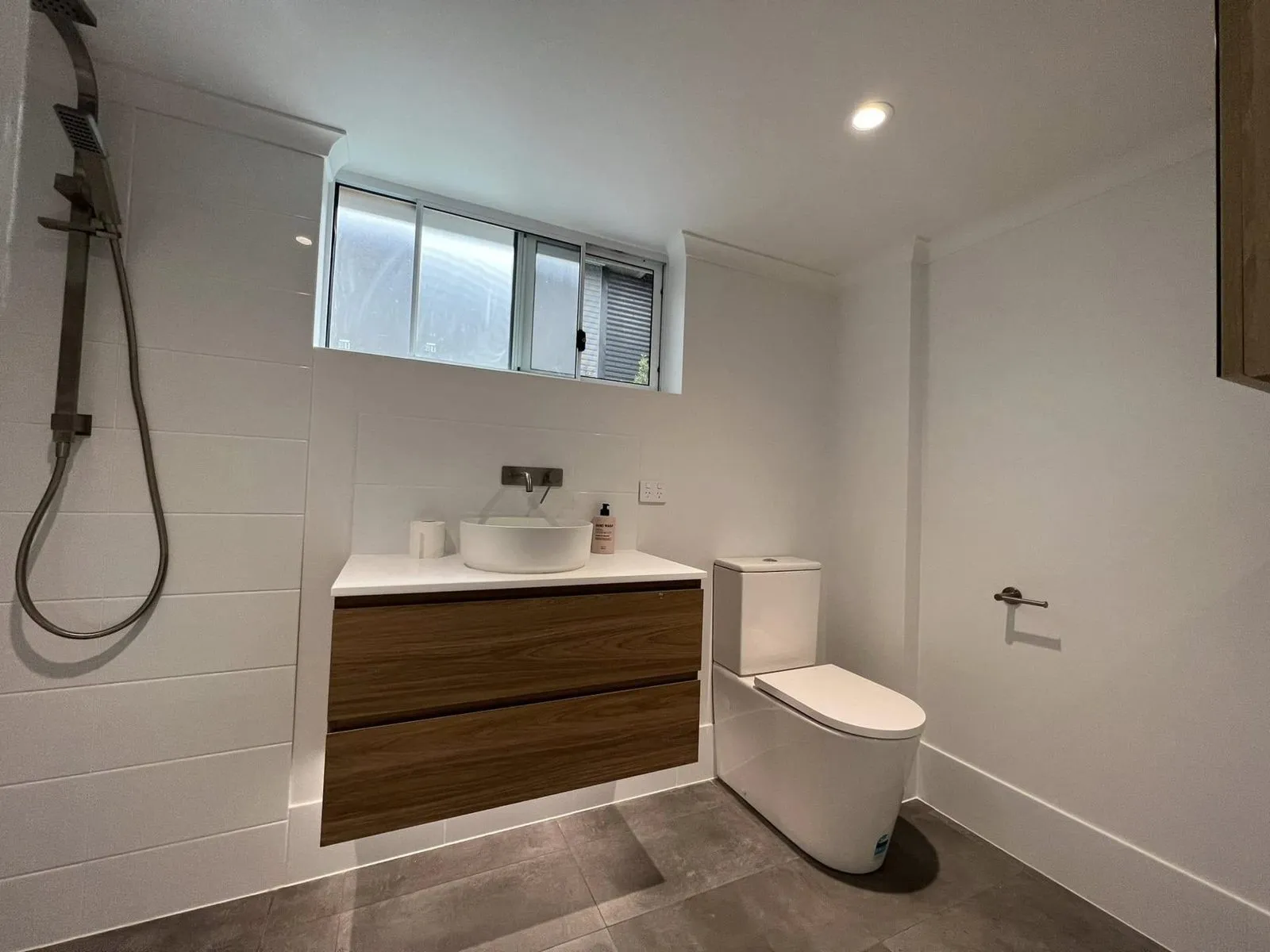 Granny flat interior, photo 5