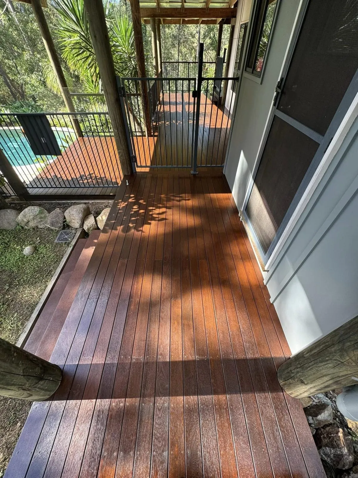 Neglected deck restoration, photo 6