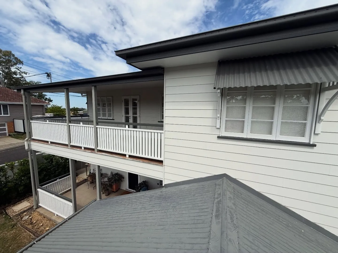 Queenslander exterior repaint, Stafford, photo 8
